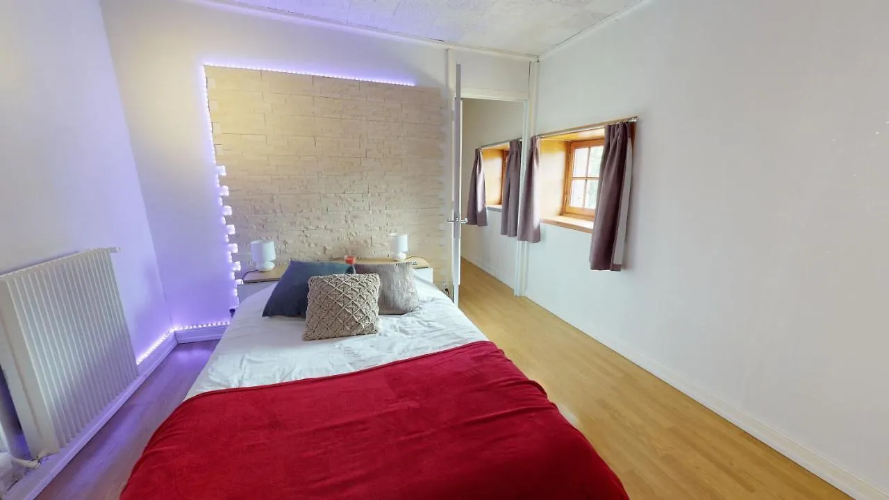 Holiday home L'Horizon & Spa La Burbanche France